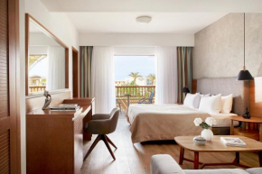 Minoa Palace Resort  Platanias